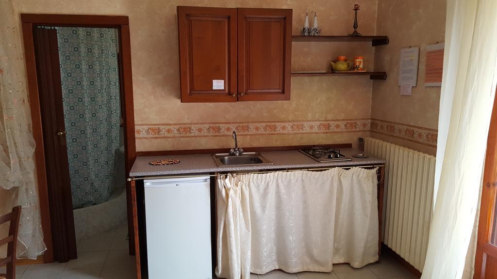 Bed & breakfast Santa Fara Bari Bagian luar foto
