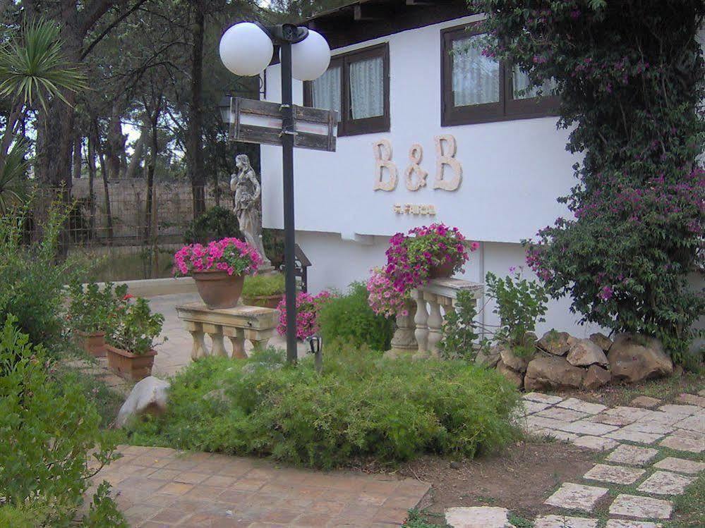 Bed & breakfast Santa Fara Bari Bagian luar foto