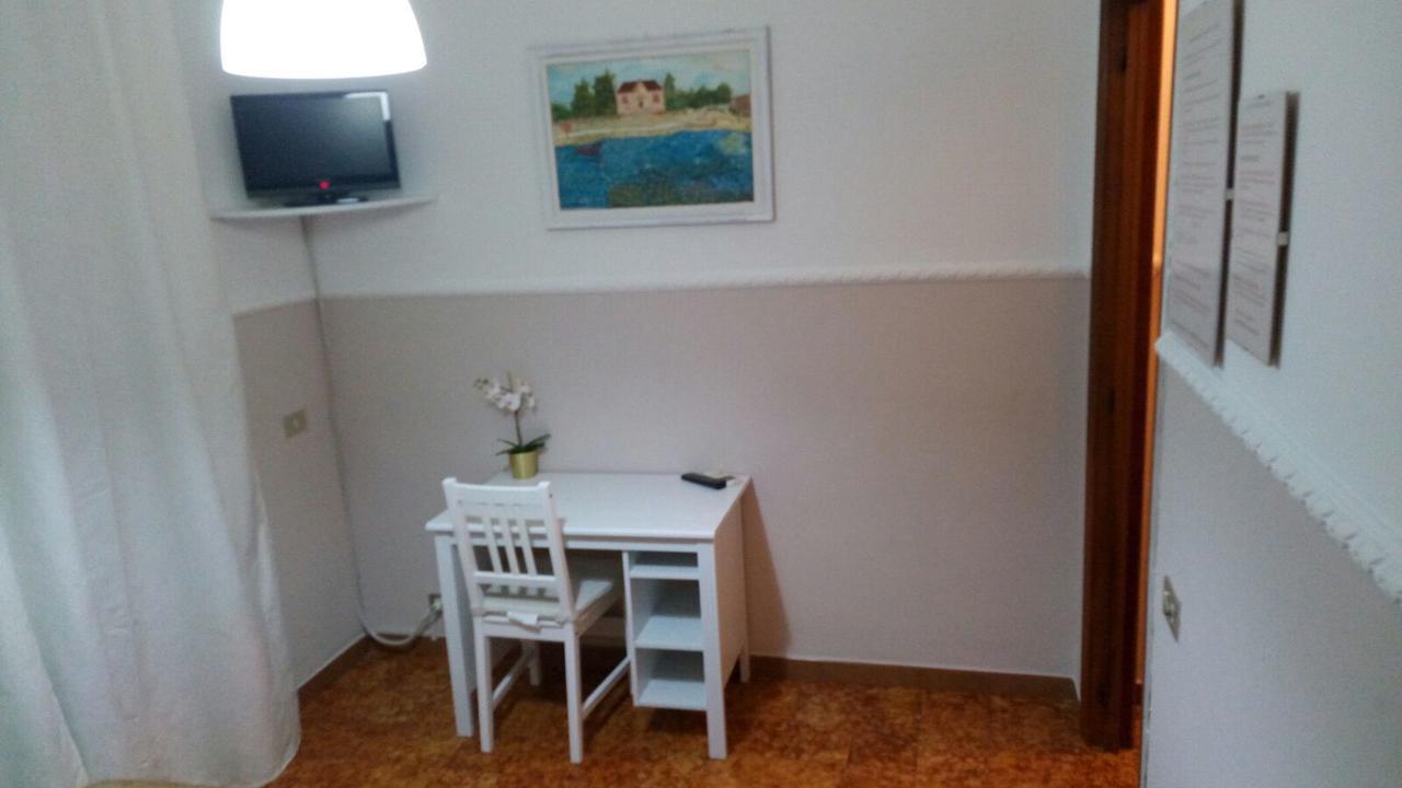 Bed & breakfast Santa Fara Bari Bagian luar foto