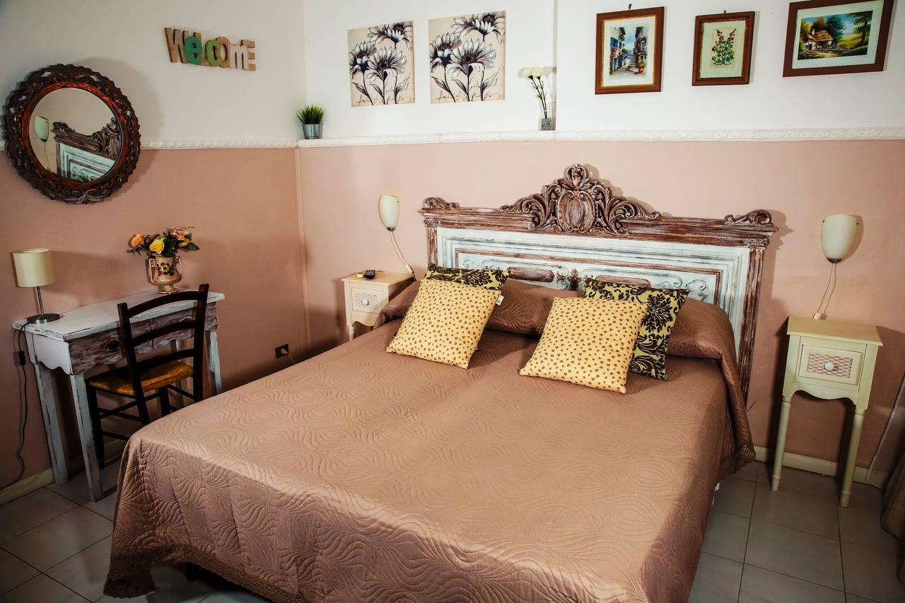 Bed & breakfast Santa Fara Bari Bagian luar foto