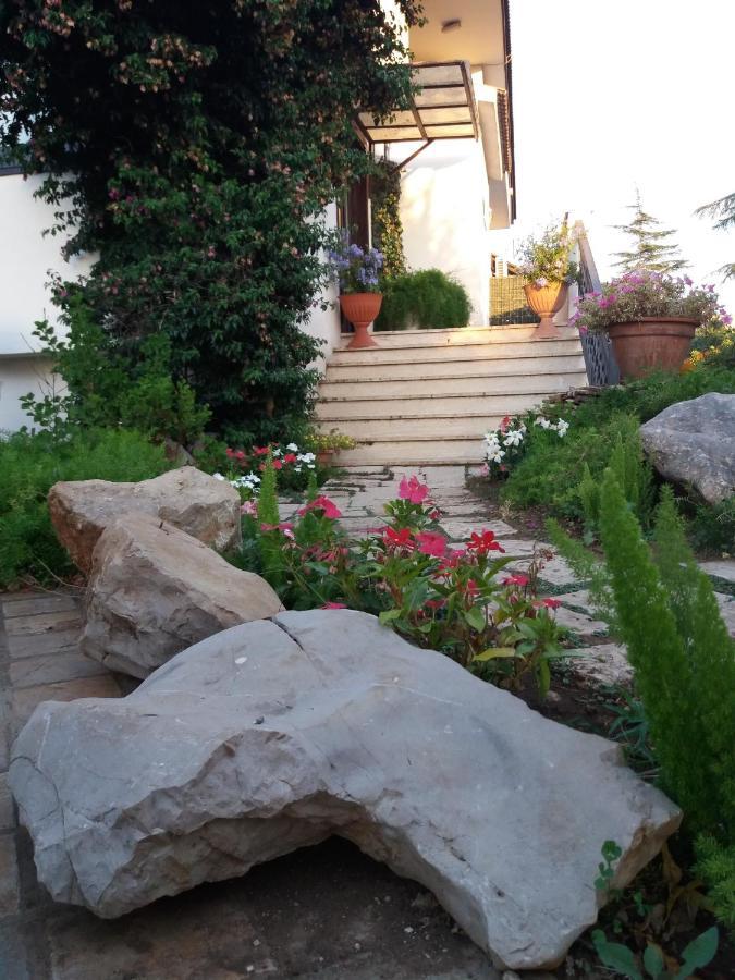 Bed & breakfast Santa Fara Bari Bagian luar foto
