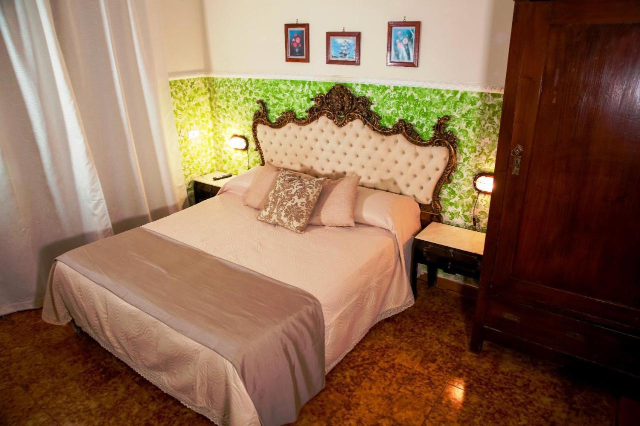 Bed & breakfast Santa Fara Bari Bagian luar foto